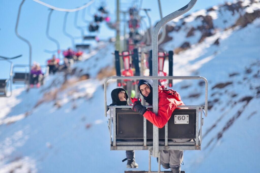 160686d2-a6e9-4ed4-a561-c4fcba973869